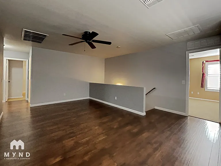 2157 S Luther — Photo 14