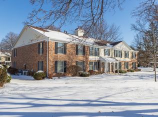 2051 Carriage Dr SW #2051H, Rochester, MN 55902