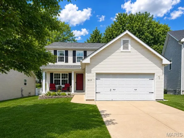 317 Hunters Heights Dr, Eureka, MO 63025