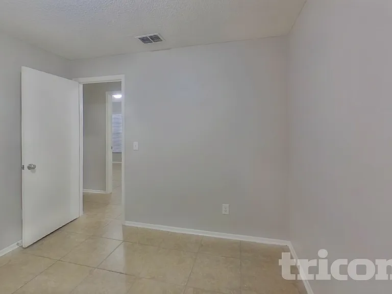 1248 E Cleveland Ave — Photo 12