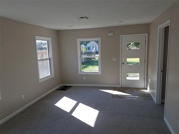 3rd image of 8321 Ward Parkway Plz