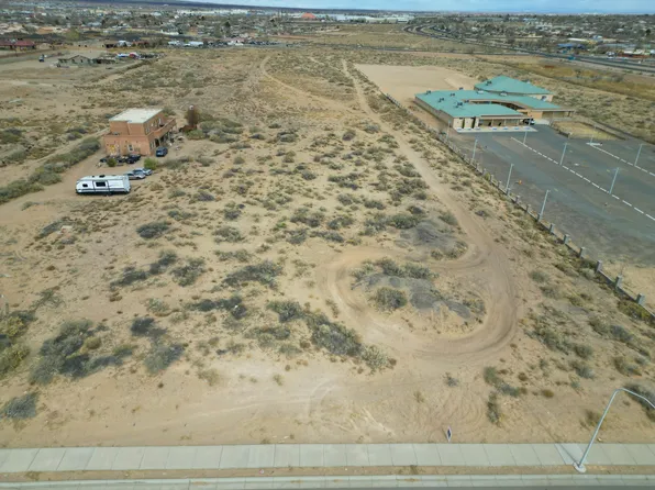 3525 Tower Rd SW, Albuquerque, NM 87121