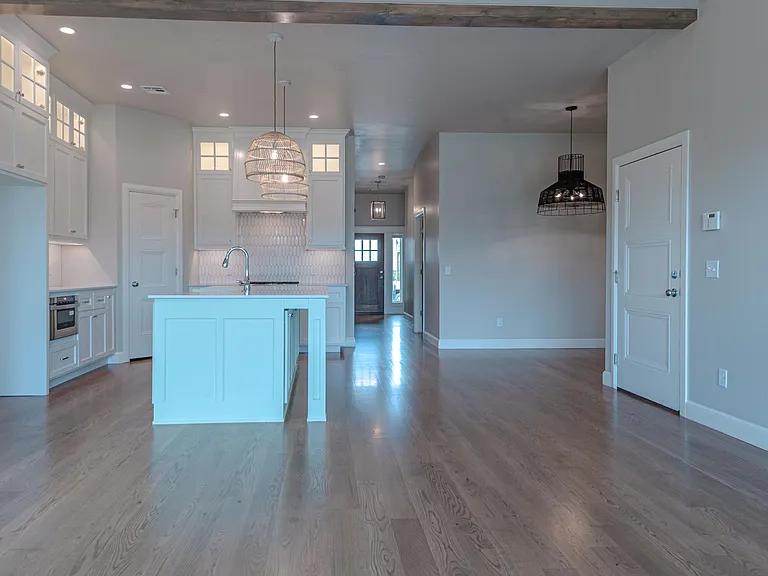 1809 Plaza District Dr — Photo 25