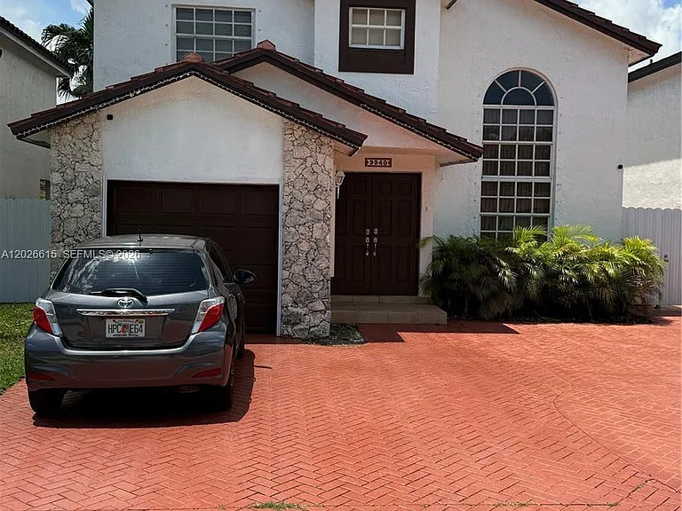 9940 SW 146th Ct — Photo 1