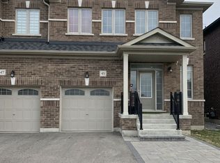 45 Rich Cres, Whitby, ON L1P 1V9