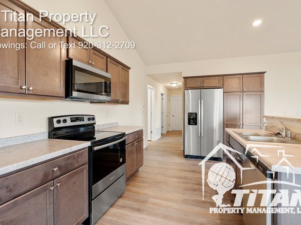 540 River Dr #1