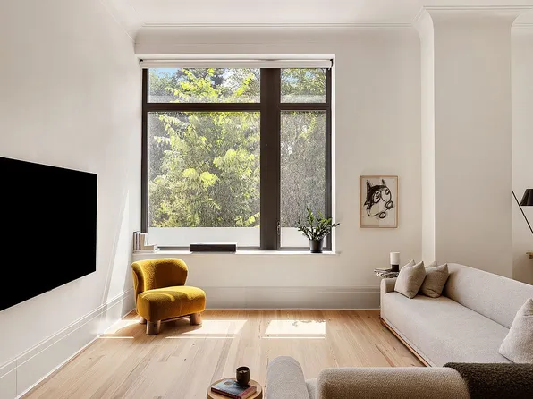 1 Prospect Park W APT 2A, Brooklyn, NY 11215