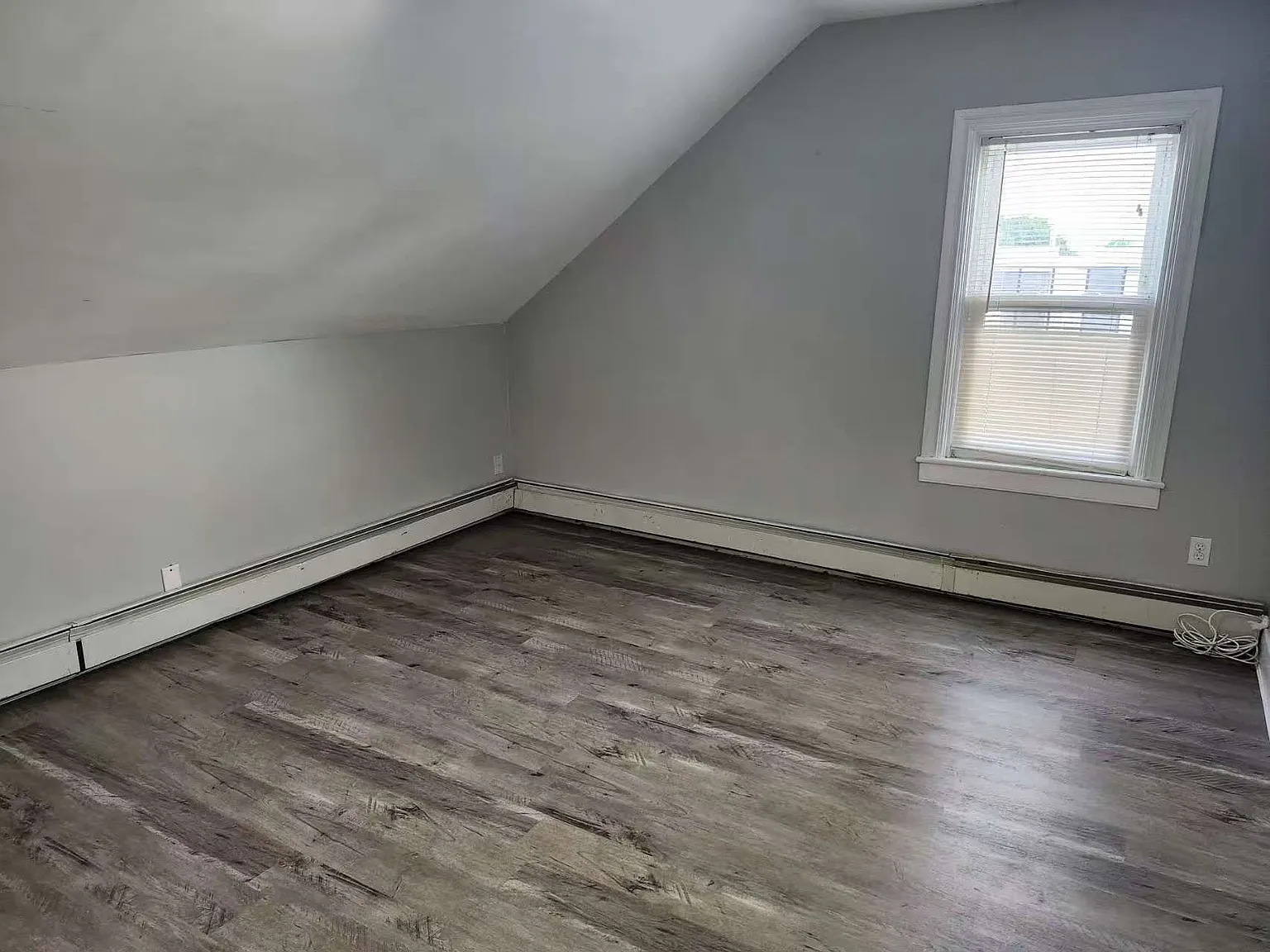 14 Amy St — Photo 3