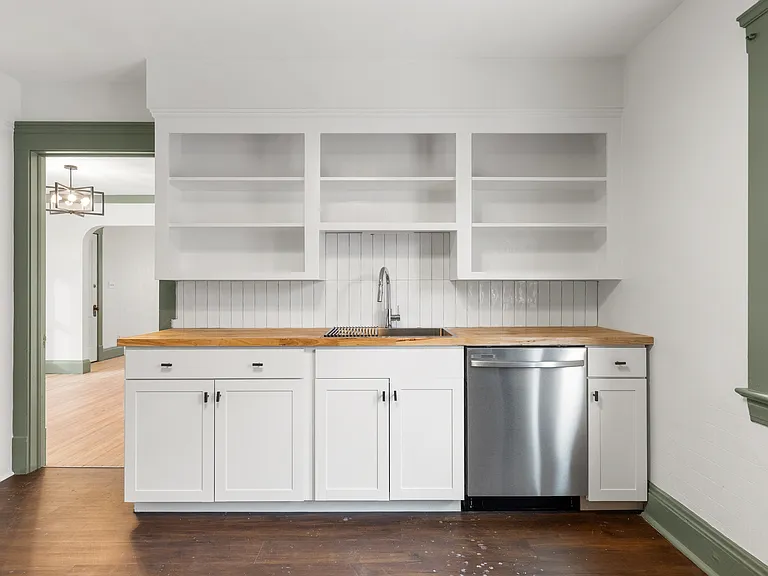 1205 Clark Ave #2 — Photo 1