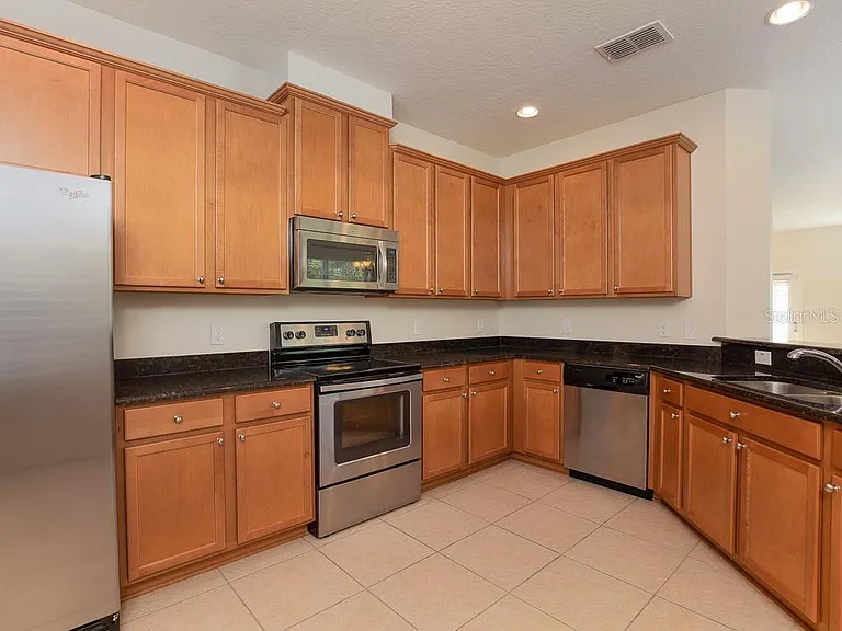 12230 Langstaff Dr — Photo 5