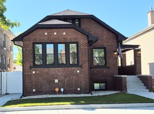 7440 S Oglesby Ave, Chicago, IL 60649