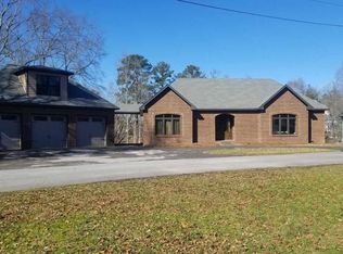 55 Becky Dr, Cropwell, AL 35054