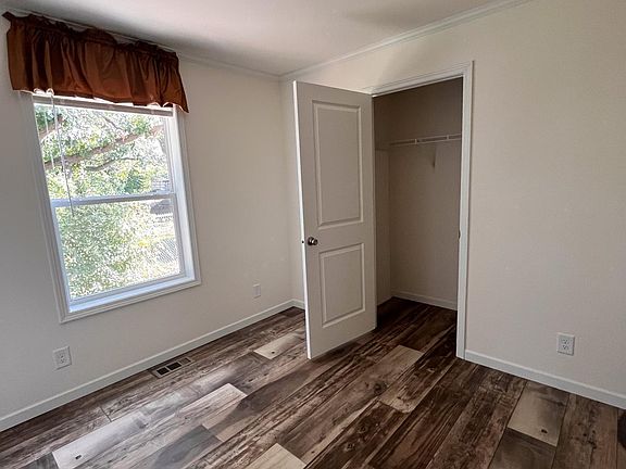 3rd image of 523 54th Ave N #50