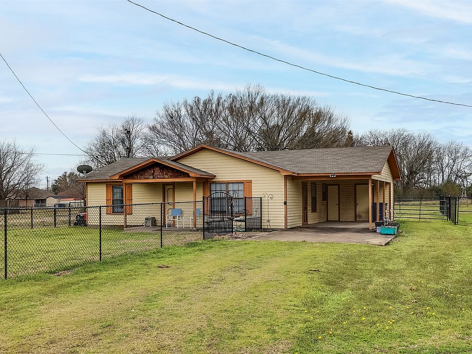 1st image of 107 Sunny Ln