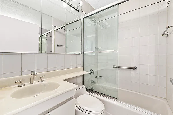 Sold by Compass | media 6