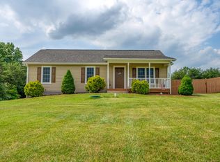 3043 Airport Rd, Moneta, VA 24121