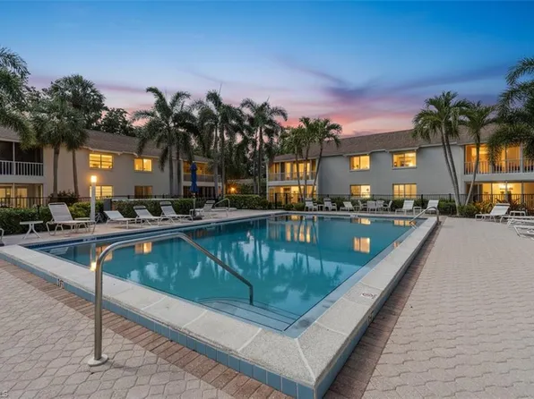 3200 Binnacle DR #C1, NAPLES, FL 34103