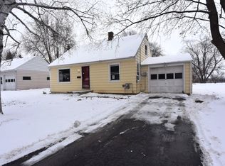 1053 Metomen St, Ripon, WI 54971