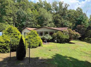 99 Artist Ln, Coalton, WV 26257