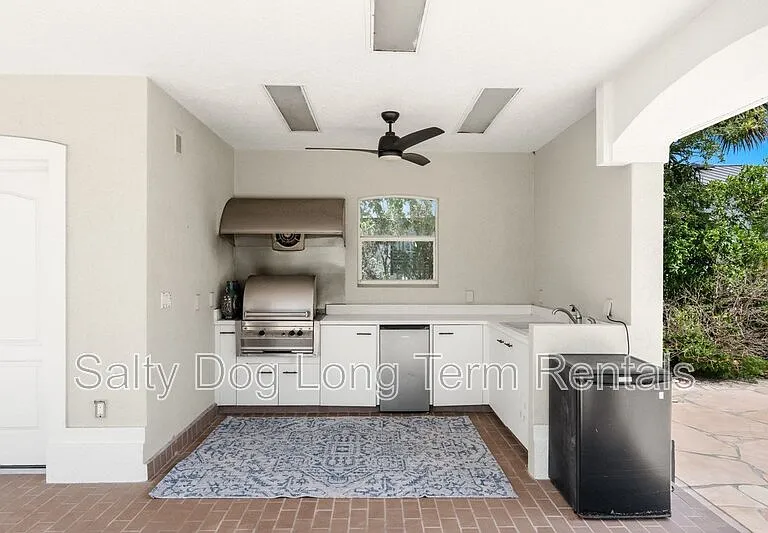 626-1 Riverside Dr — Photo 49
