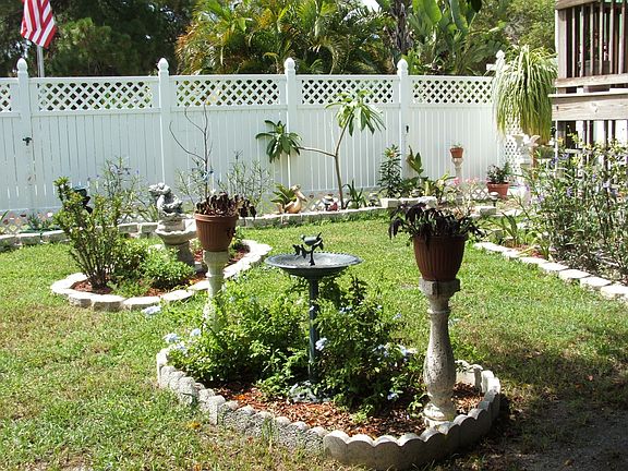 side garden looking E to Varet Rd