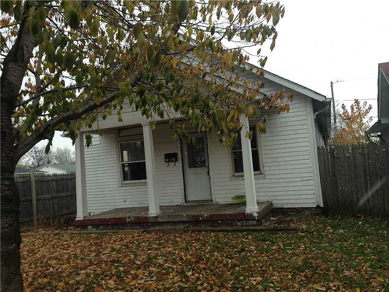 1st image of 1751 Nelson Ave