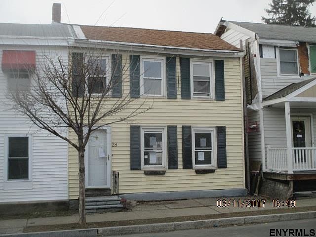 1st image of 28 2nd St