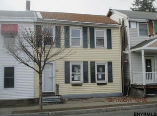 28 2nd St, Waterford, NY 12188