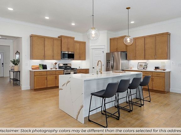 7th image of this home