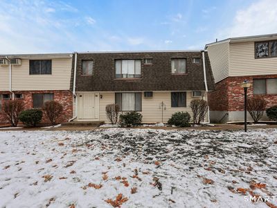 826 Blackstone Village #826, Meriden, CT, 06450