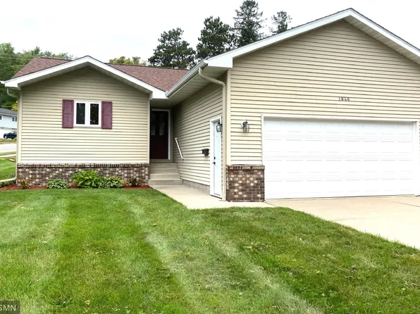 1846 Twin Bluff Rd, Red Wing, MN 55066