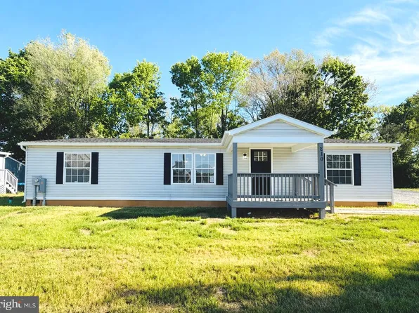 310 Jasmine Ln, Martinsburg, WV 25401