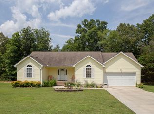 351 Williams St, Trenton, GA 30752