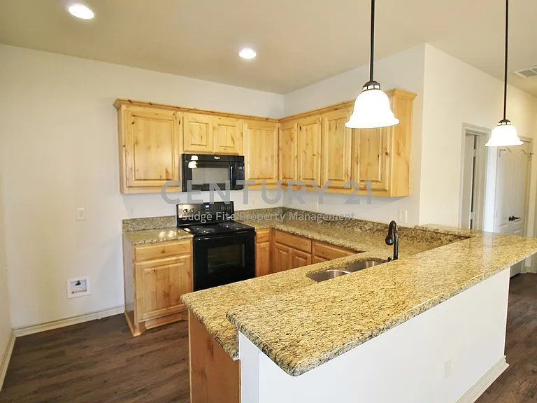 112 Bridle Ct — Photo 8