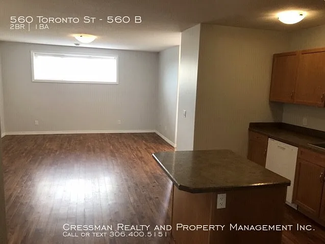560 Toronto St — Photo 3