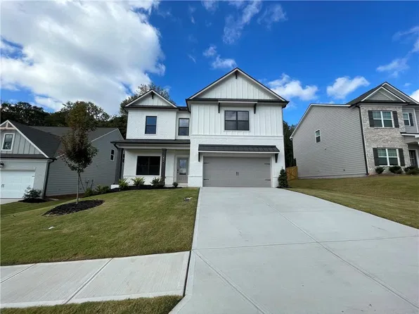 277 Wingate Dr, Winder, GA 30680
