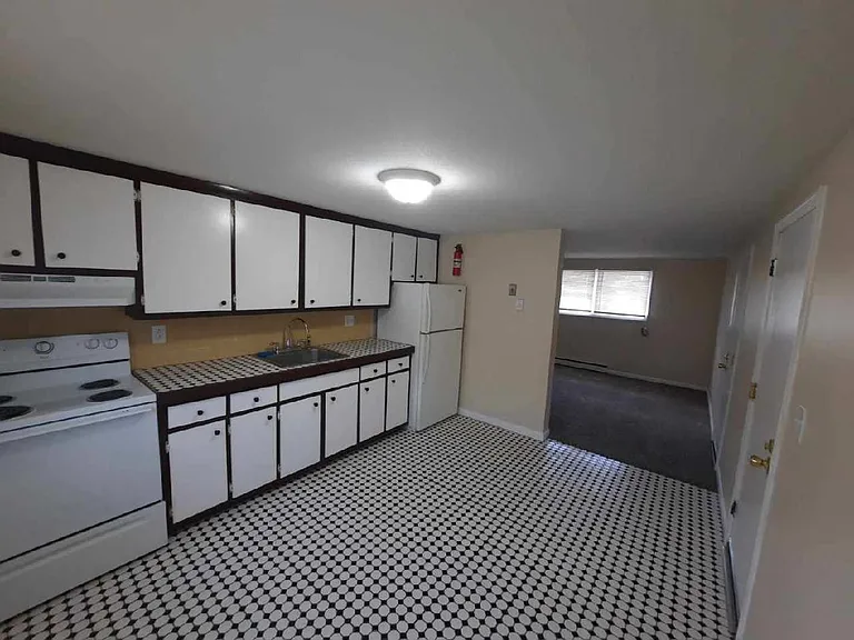 12A South Ave #52 — Photo 5