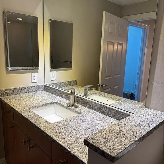 800 N Tamiami Trl #211 — Photo 17