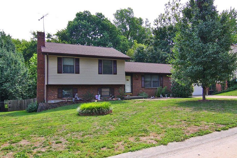 1st image of 1714 Carolina Ln