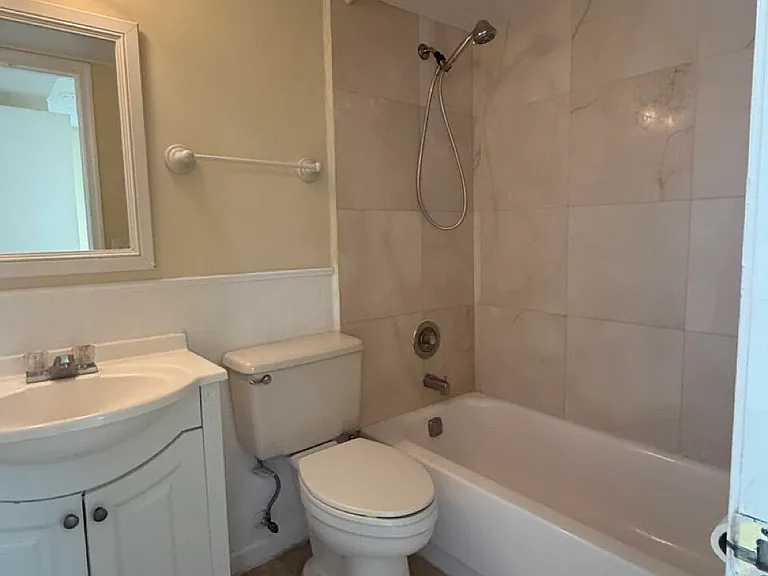 9915 Sandalfoot Blvd #410 — Photo 10