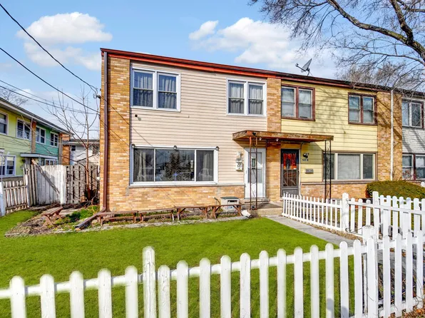 543 Lynn Ct Unit A, Glendale Heights, IL 60139