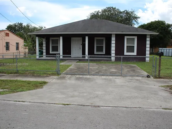 2330 NW 100th St, Miami, FL 33147