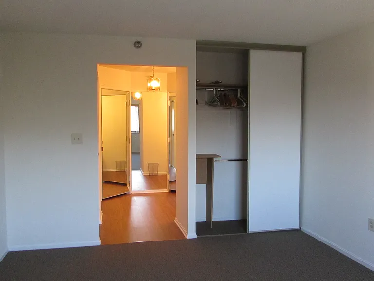 15100 Interlachen Dr #821 — Photo 19