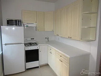 Rented by City Connections Realty