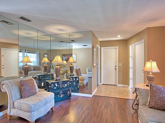 3rd image of 4145 Mallard Dr