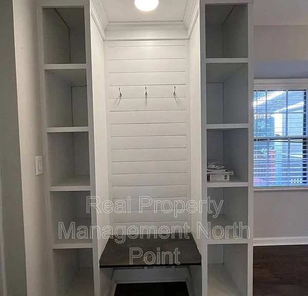 3434 Palace Ct — Photo 45