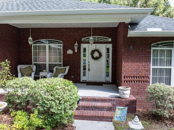 132 NW Broomsage Ct, Lake City, FL 32055