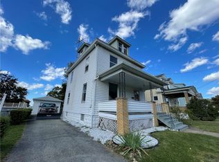 915 Harrison St, New Castle, PA