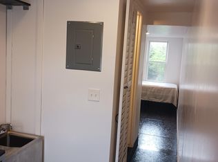 829 N Caroline St, Baltimore, MD 21205