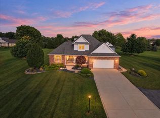 99 Stone Creek Dr, Valparaiso, IN 46383